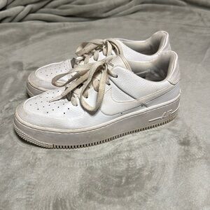 Women’s Nike shoes